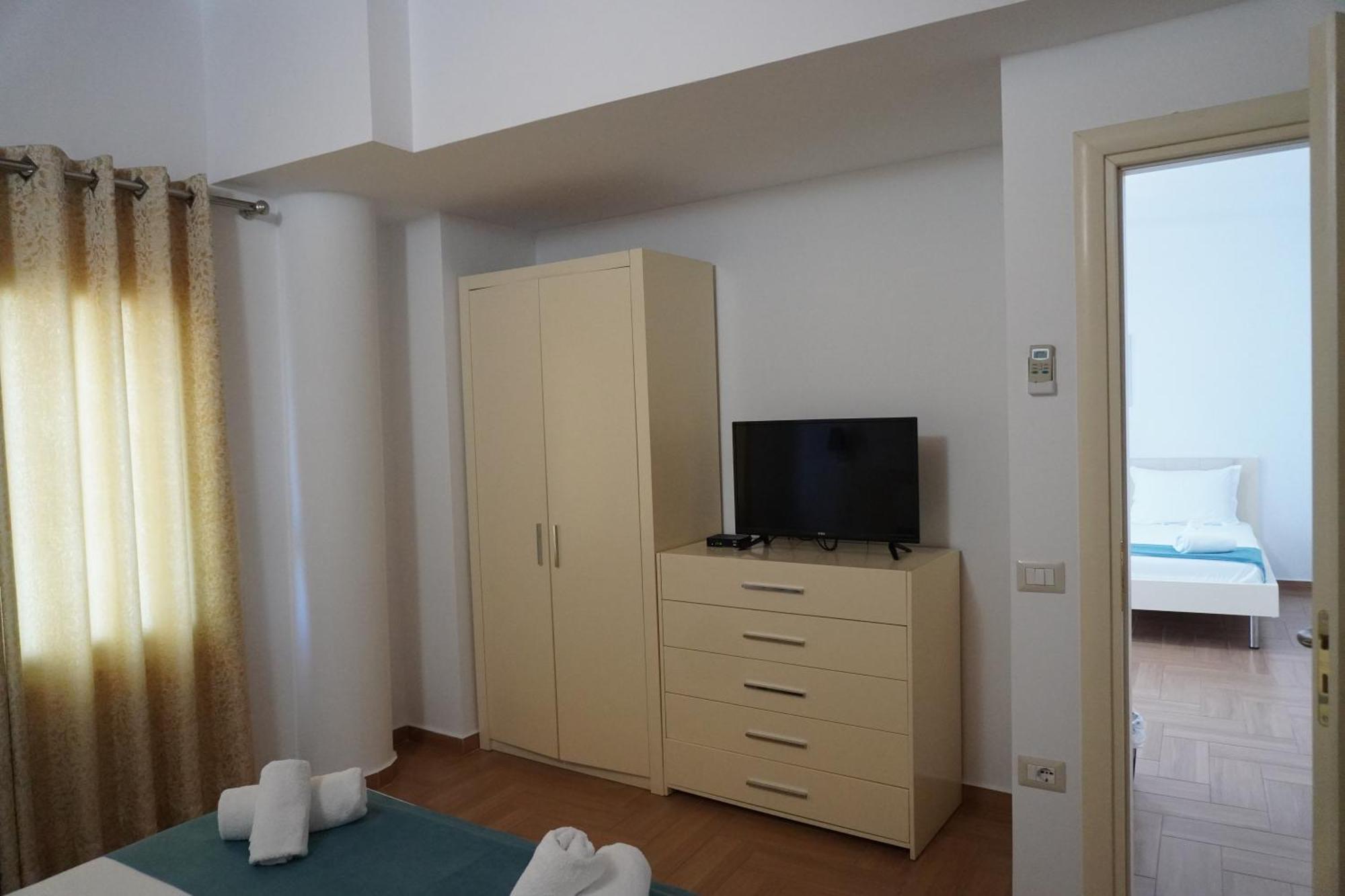 Hotel Agel Sarande Exterior photo