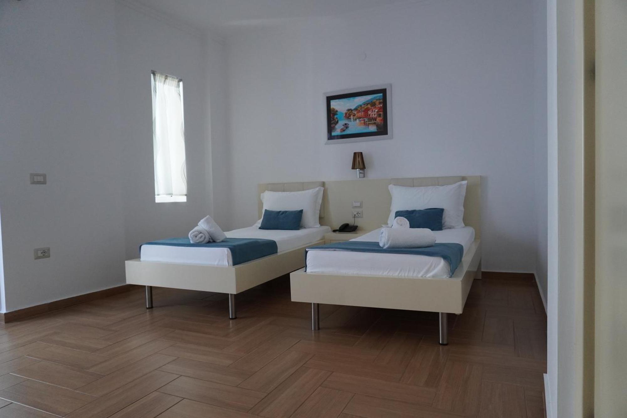 Hotel Agel Sarande Exterior photo